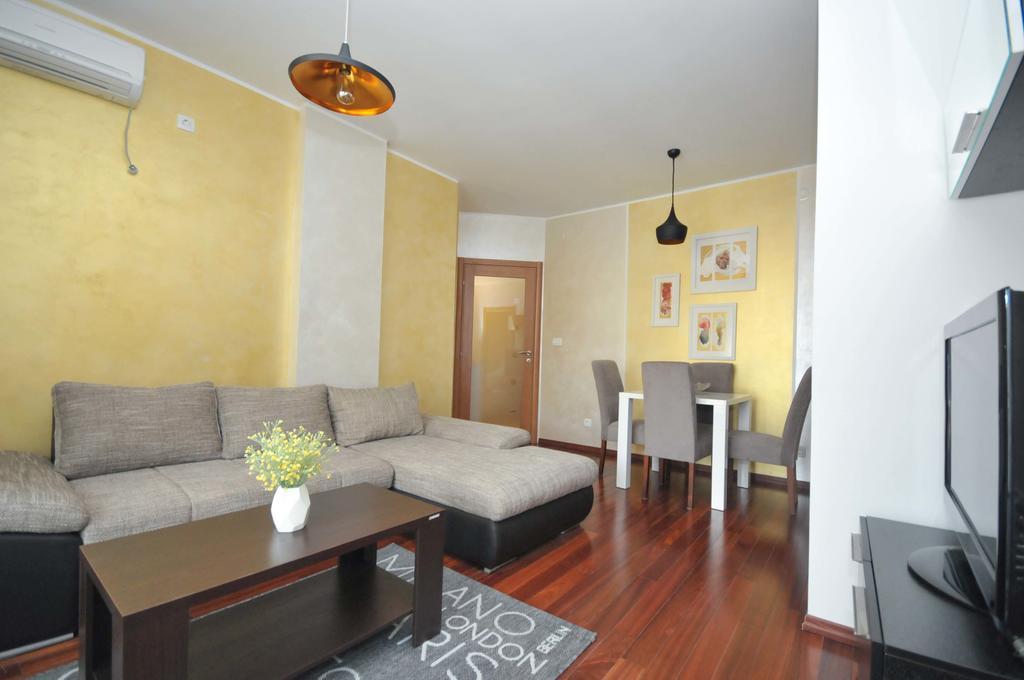 Seaside Apartments Petrovac 외부 사진