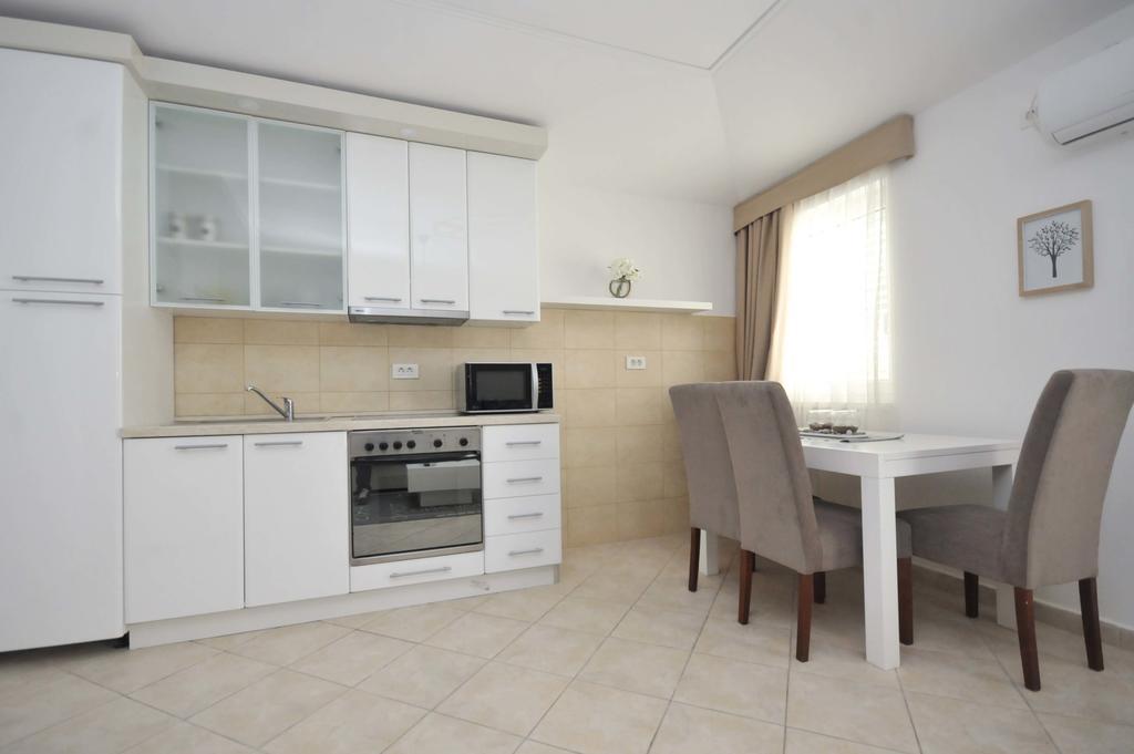 Seaside Apartments Petrovac 외부 사진