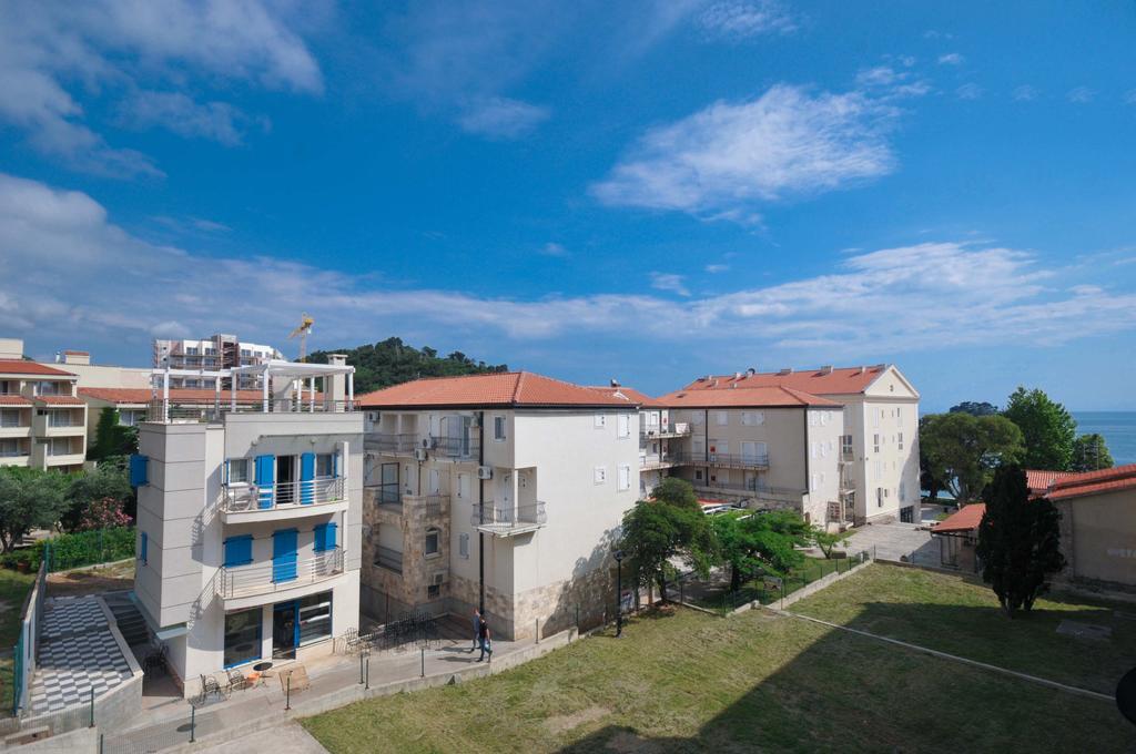 Seaside Apartments Petrovac 외부 사진