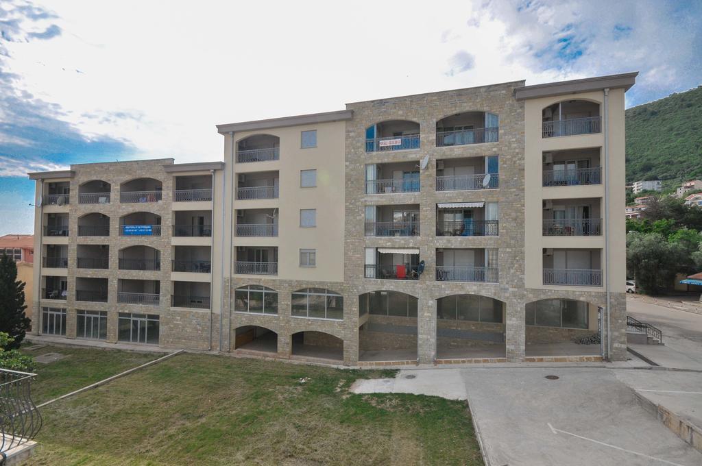 Seaside Apartments Petrovac 외부 사진