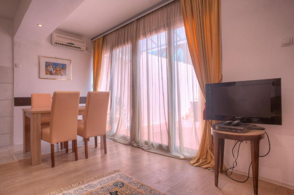 Seaside Apartments Petrovac 객실 사진